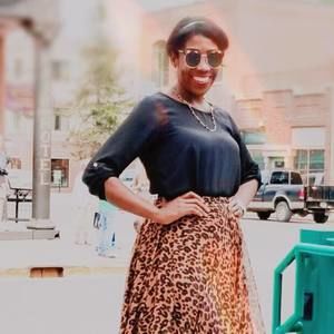 Meet your Posher, Andrea